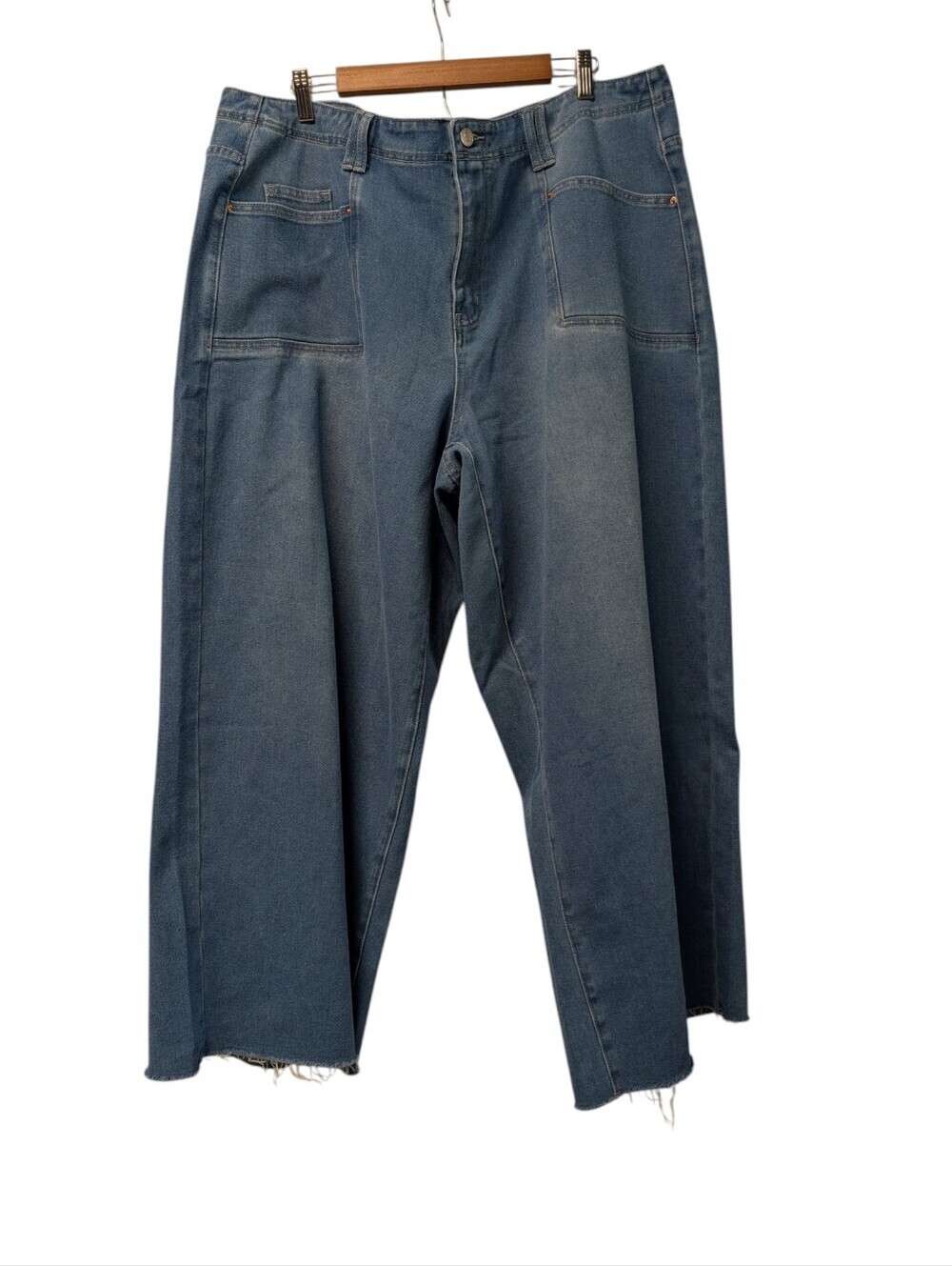 Womens Plus 4XL Wide Leg Jeans Blue Denim Raw Hem Pockets Plus Size Barrel Pants
